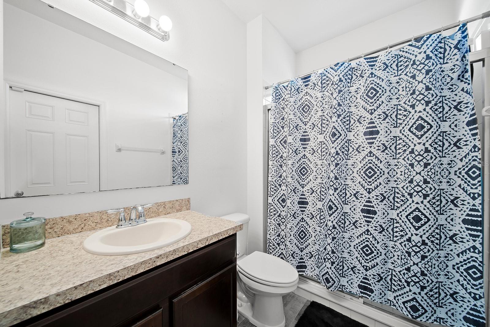 Image 24 of 39 For 997 La Mirada Court