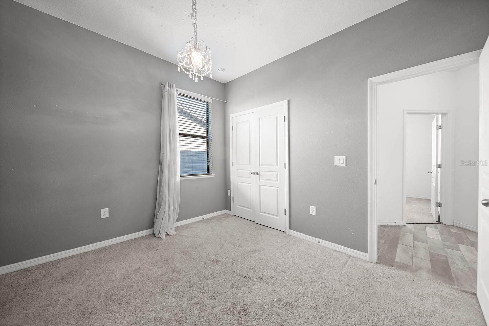 Image 26 of 39 For 997 La Mirada Court