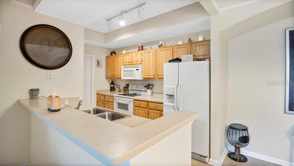 Image 7 of 35 For 12220 Wild Iris Way 103