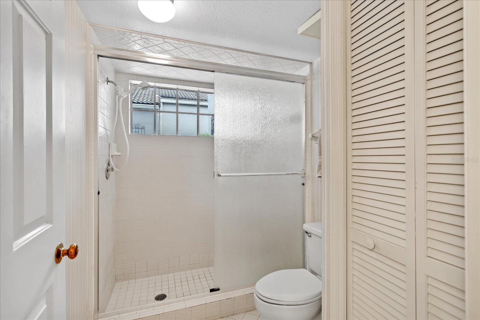 Image 20 of 45 For 3987 Lancashire Lane 3987