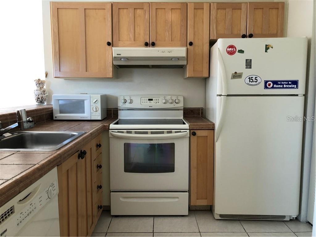 Image 7 of 12 For 2524 Woodgate Boulevard 201