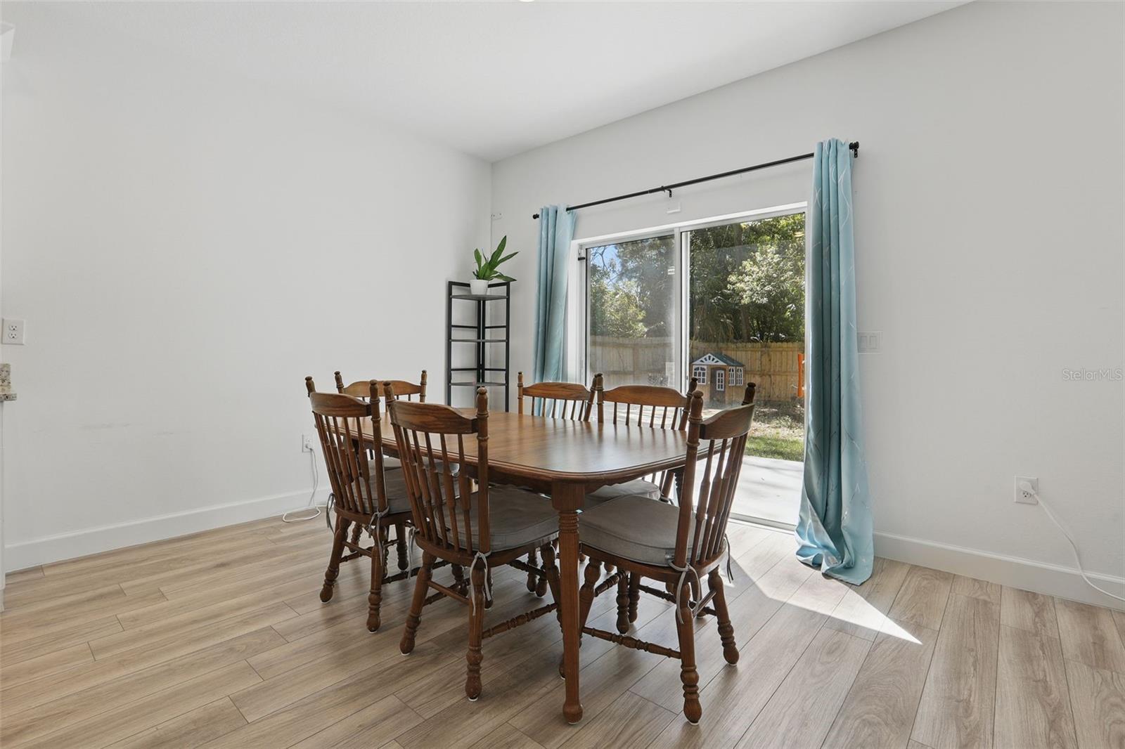 Image 10 of 29 For 851 24th Place