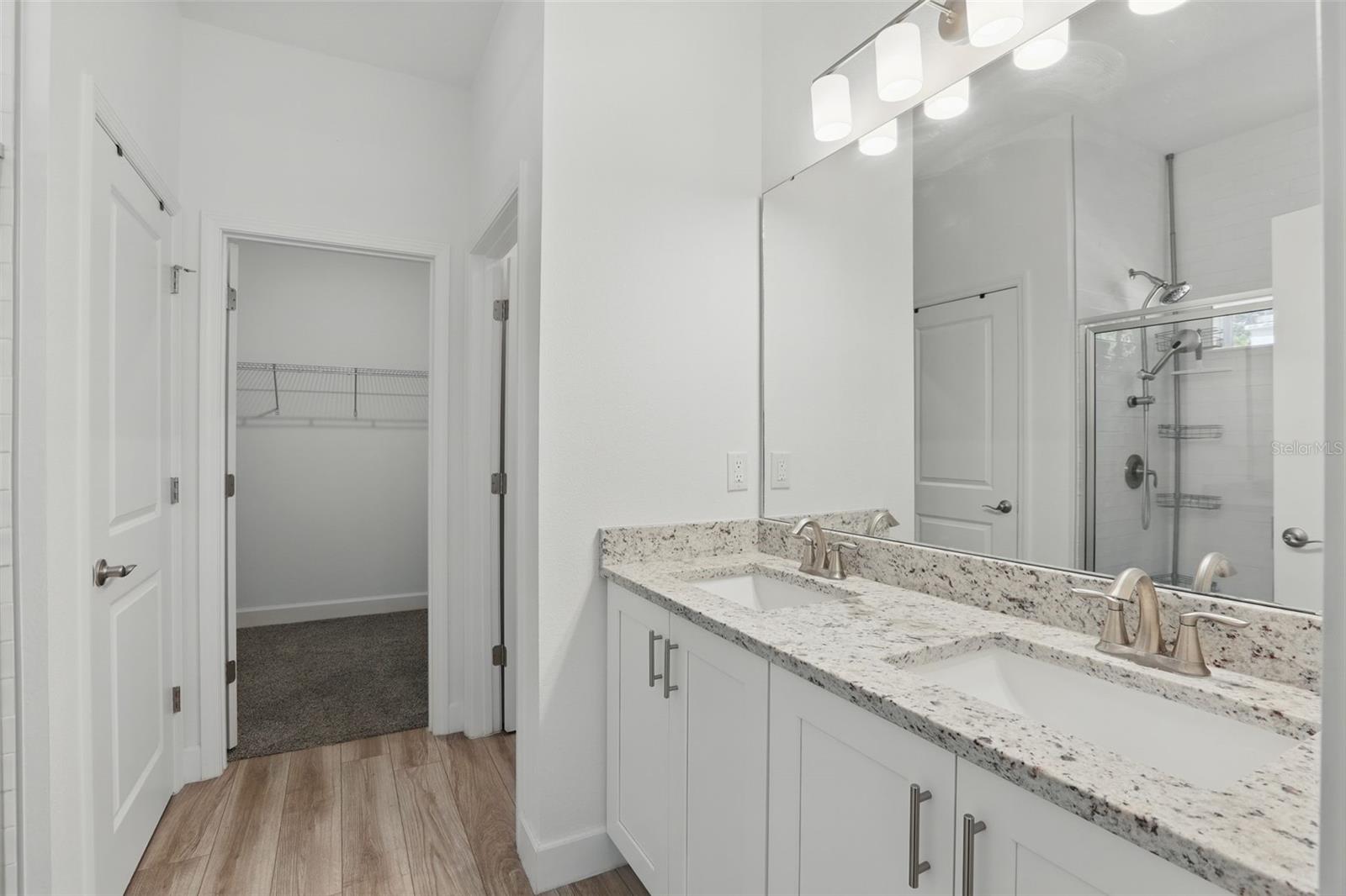 Image 15 of 29 For 851 24th Place