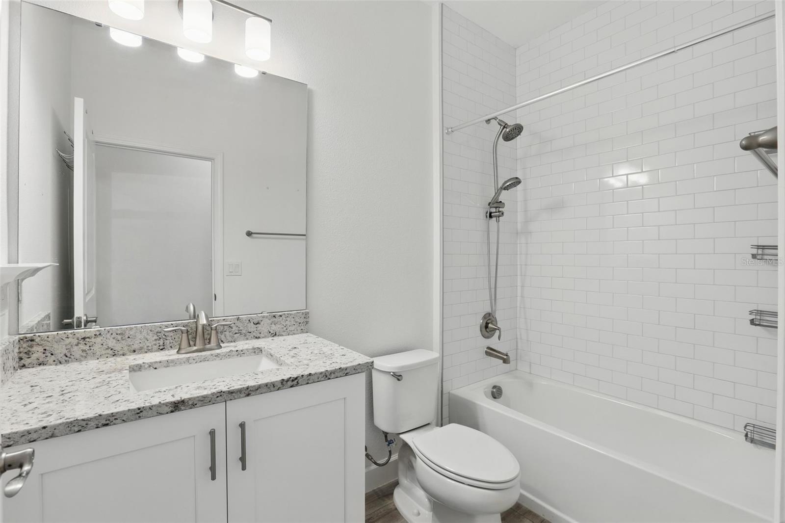 Image 21 of 29 For 851 24th Place