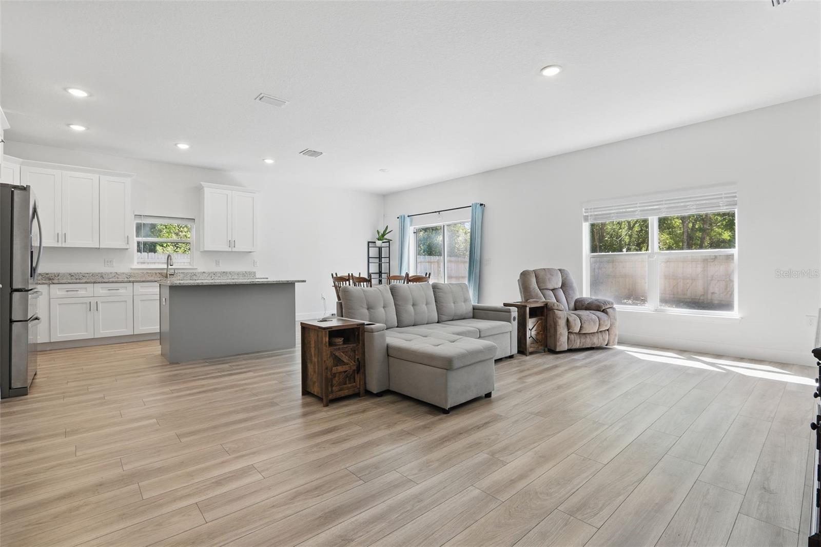 Image 6 of 29 For 851 24th Place