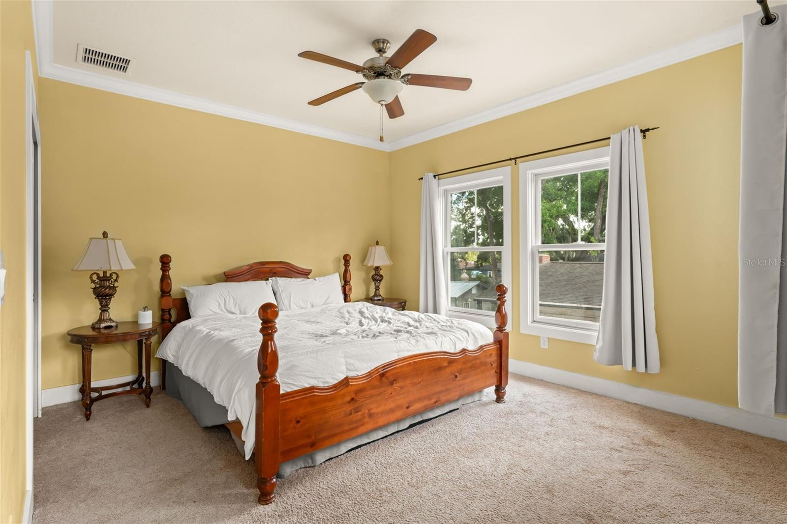 Image 47 of 64 For 2223 Amherst Avenue