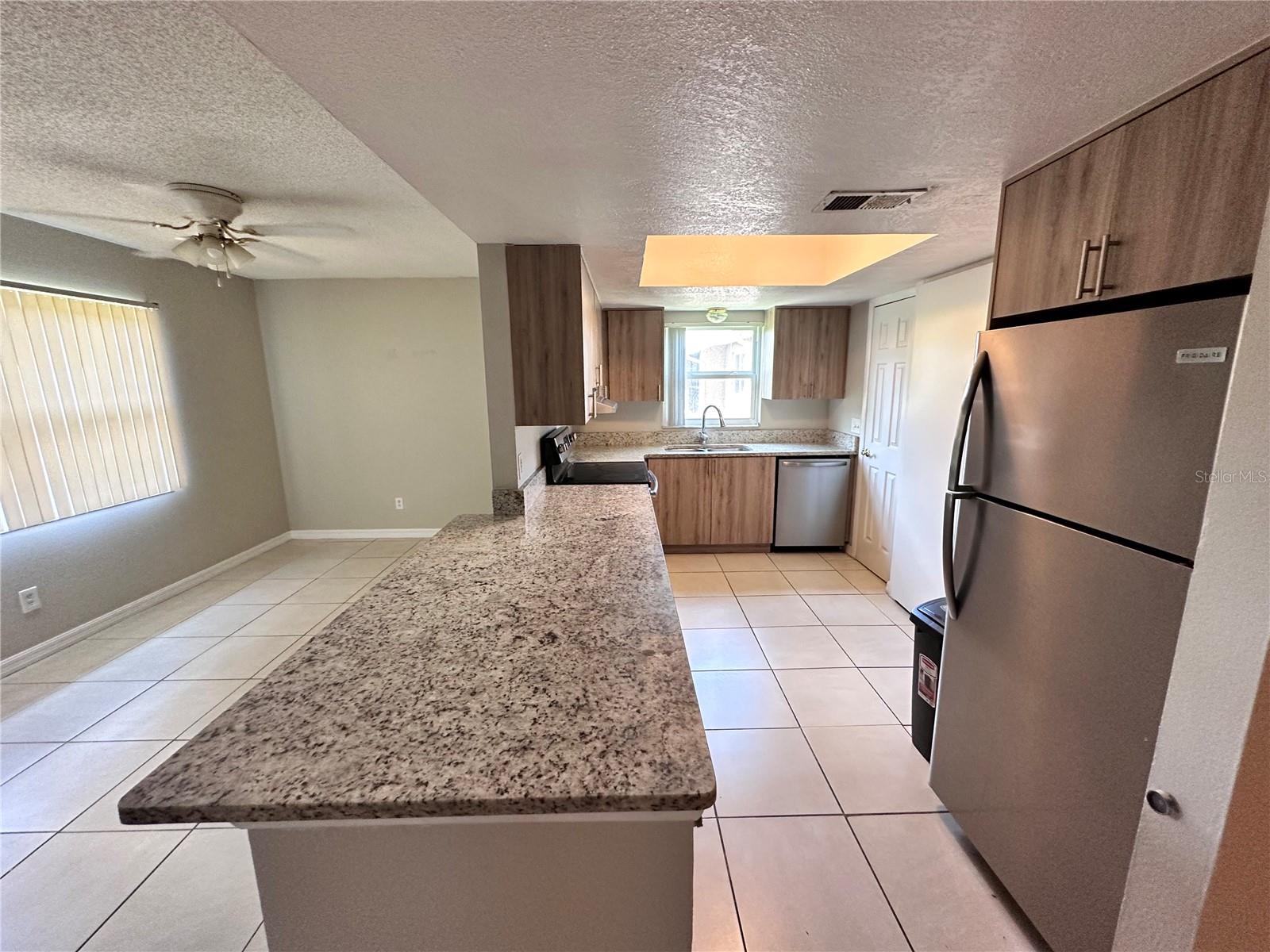 Image 4 of 25 For 9831 Barley Club Drive 8