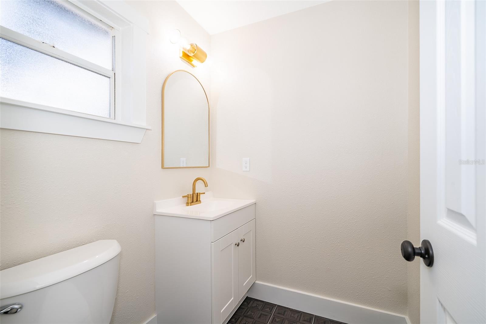 Image 16 of 26 For 3403 Canute Place