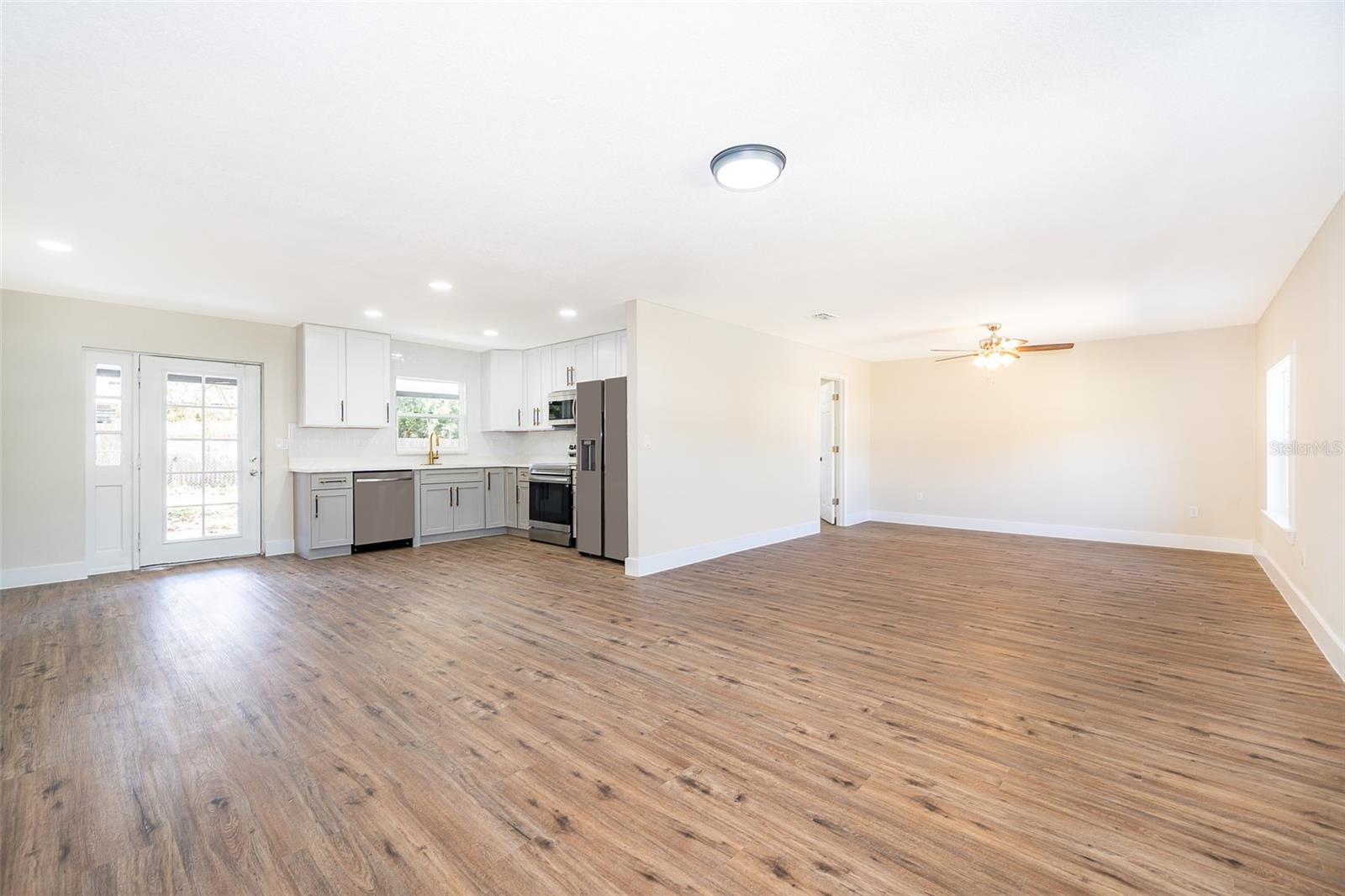 Image 5 of 26 For 3403 Canute Place