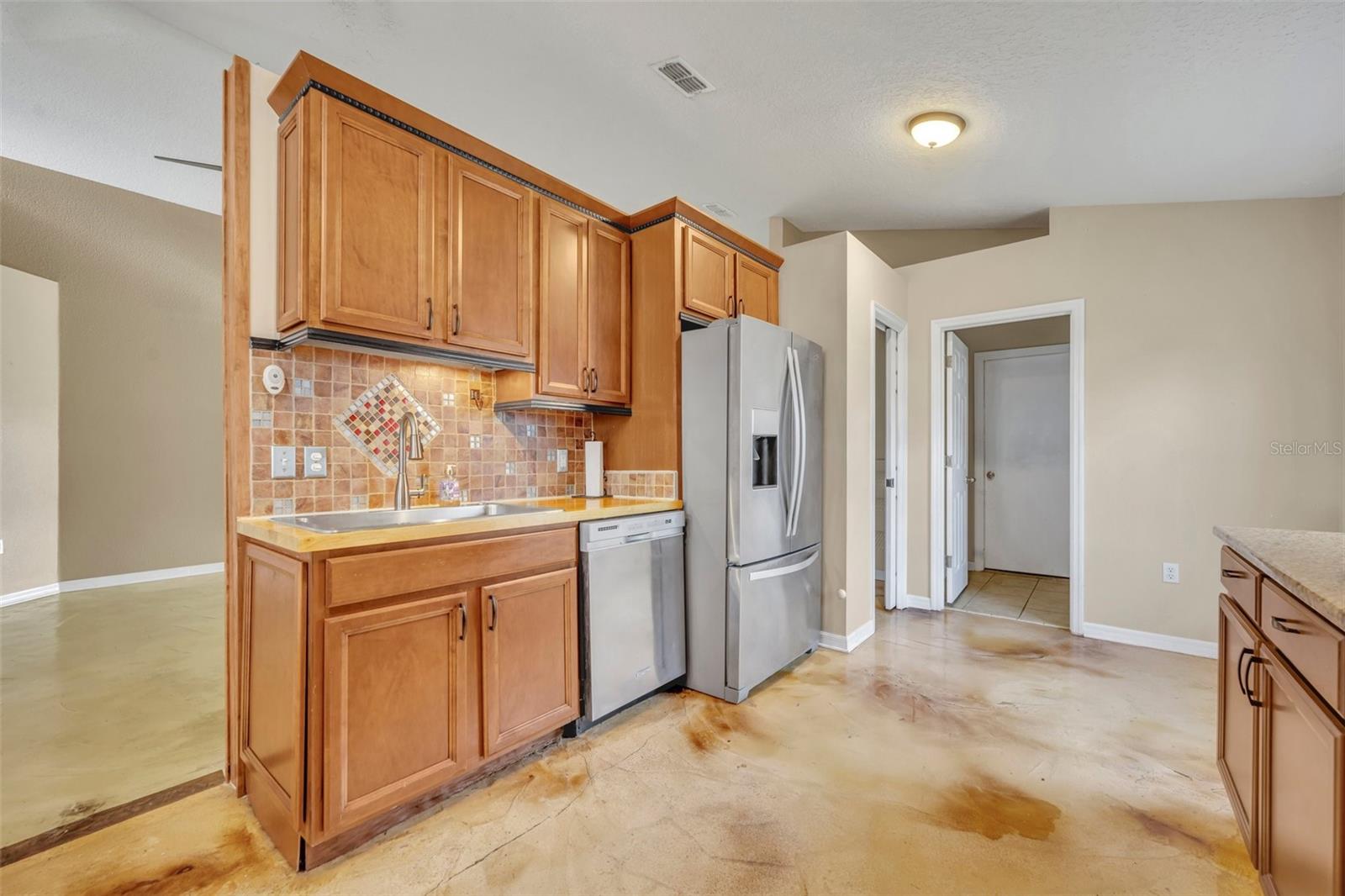 Image 15 of 60 For 5273 Sunset Canyon Drive
