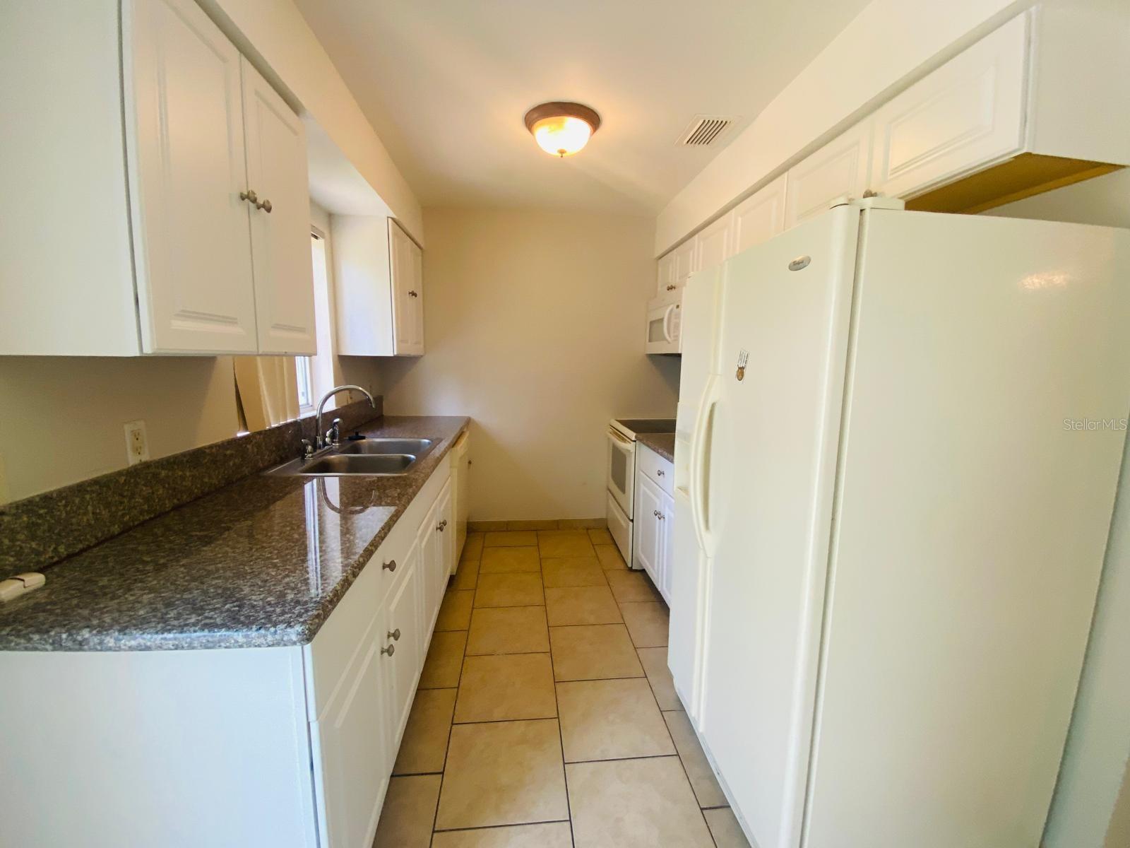 Image 11 of 32 For 602 Nicole Boulevard
