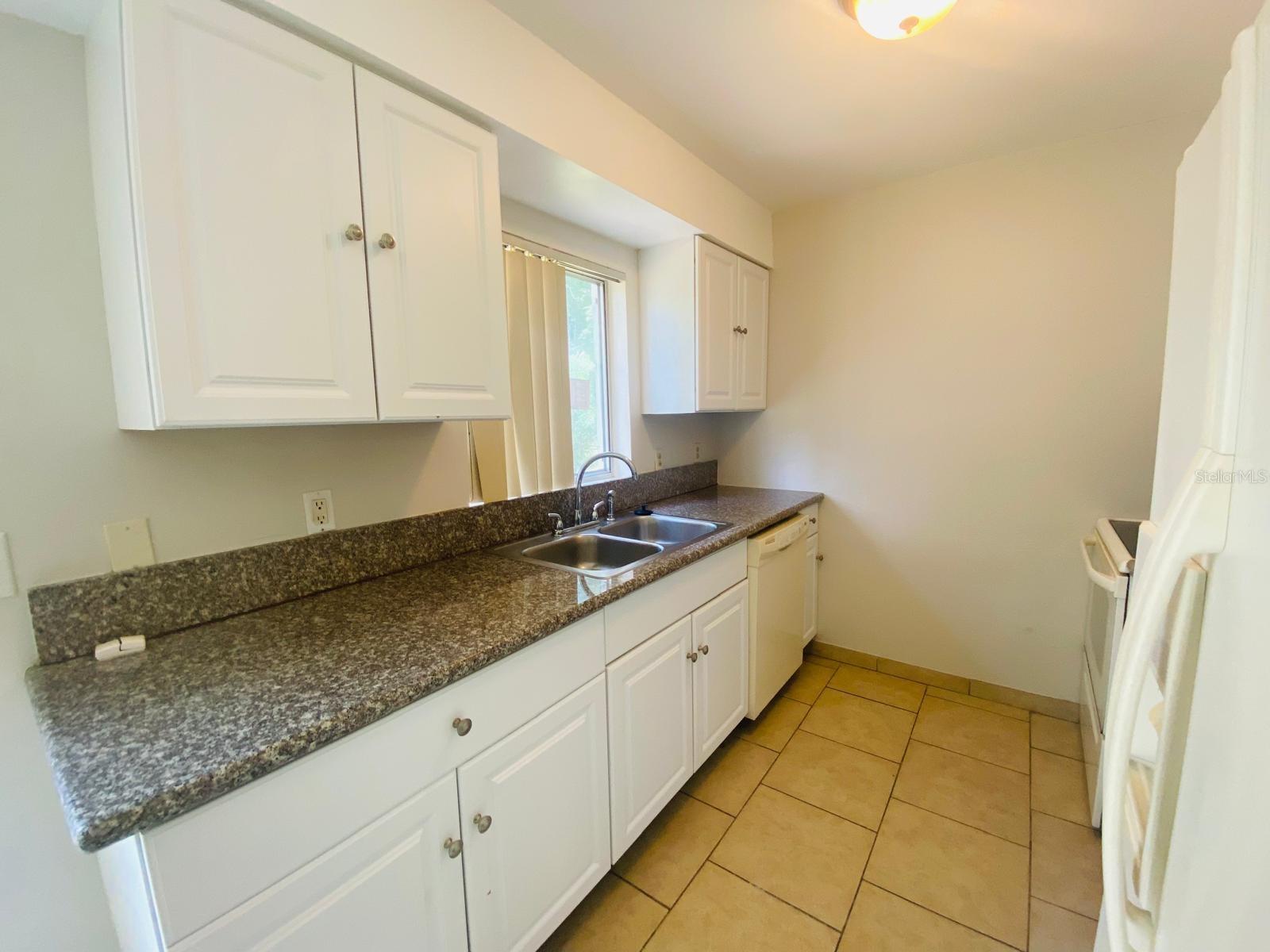 Image 12 of 32 For 602 Nicole Boulevard