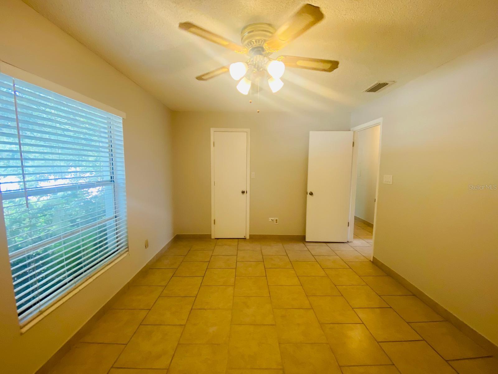 Image 16 of 32 For 602 Nicole Boulevard