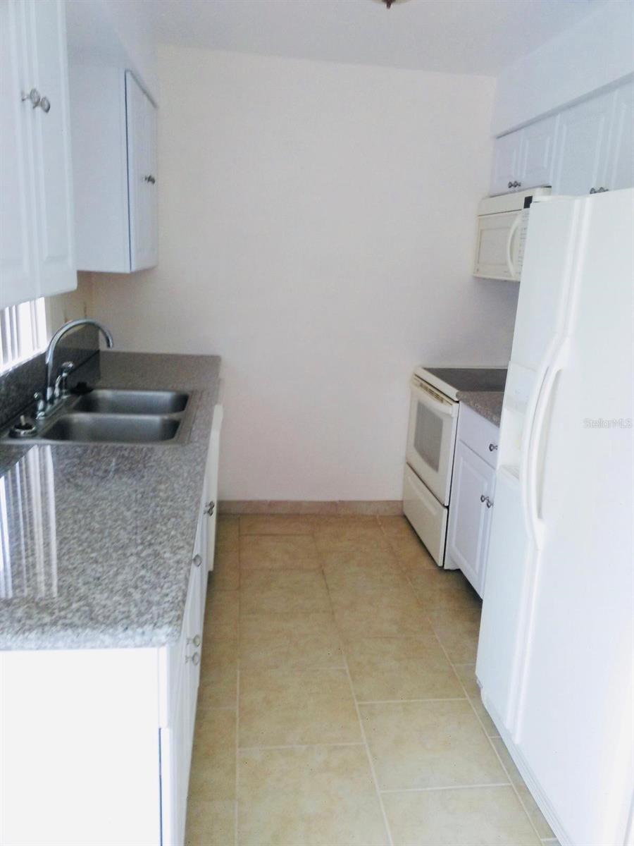 Image 7 of 32 For 602 Nicole Boulevard