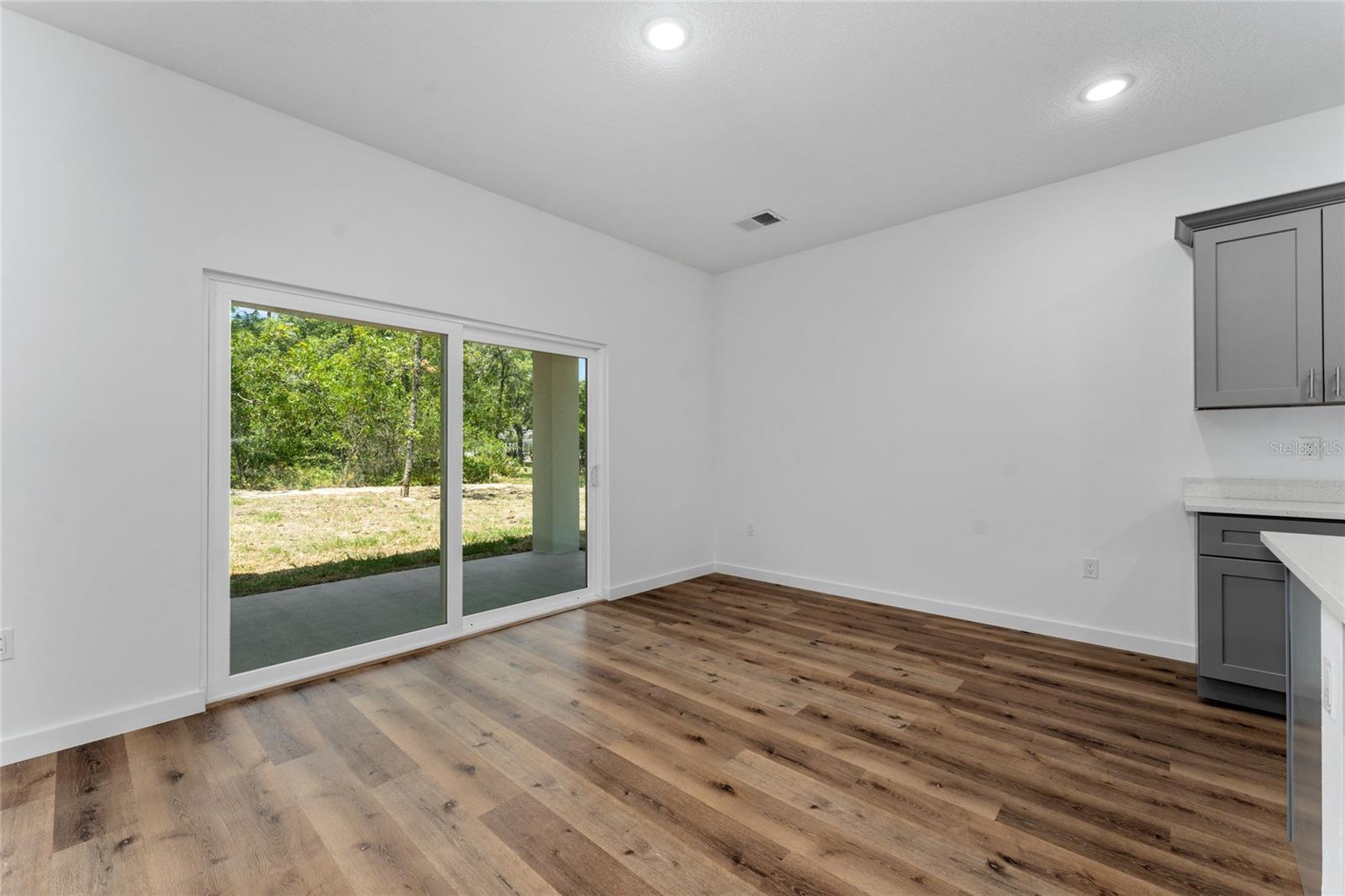 Image 15 of 44 For 7104 Maltese Drive