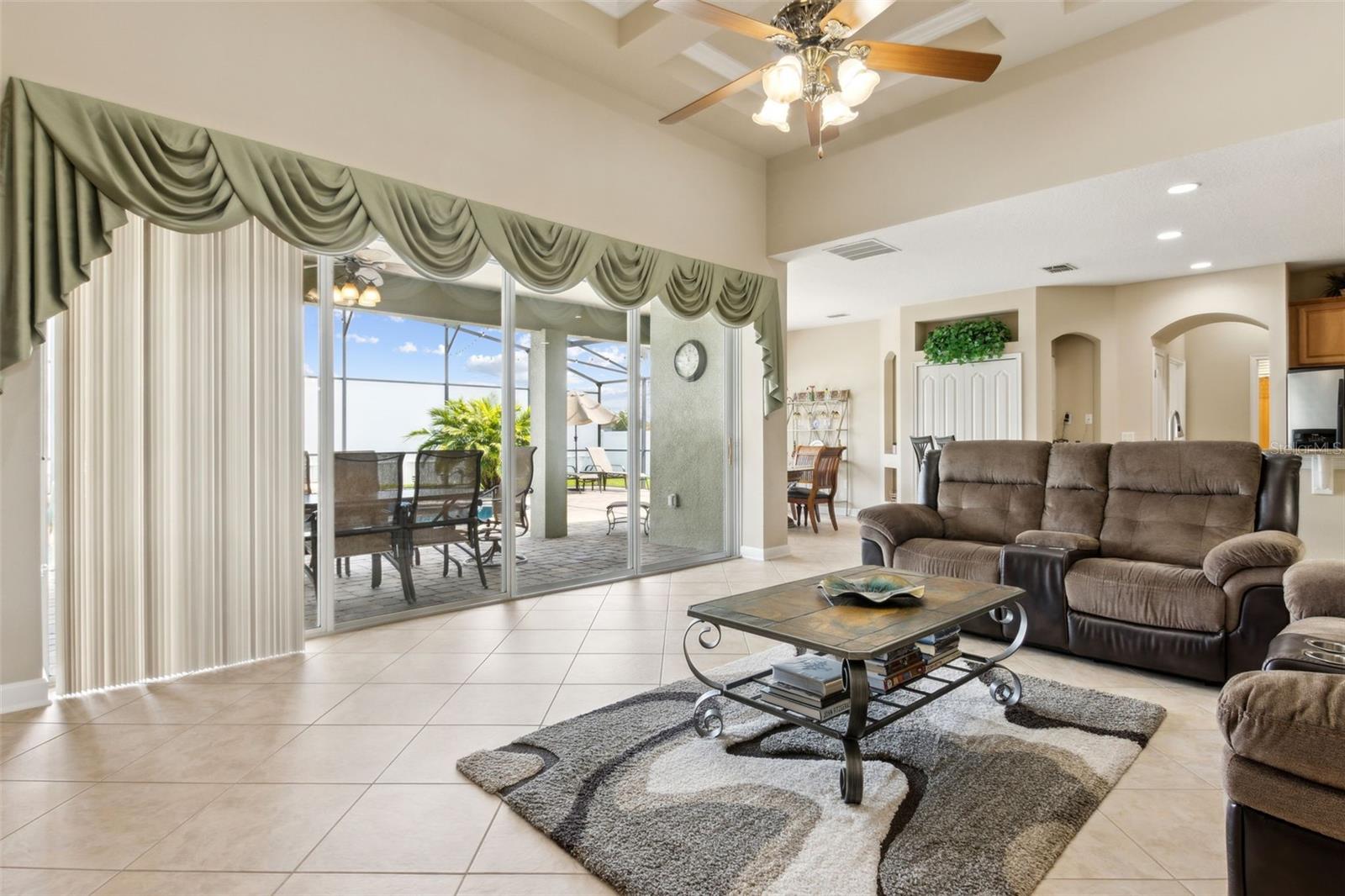Image 18 of 78 For 724 Duff Dr  