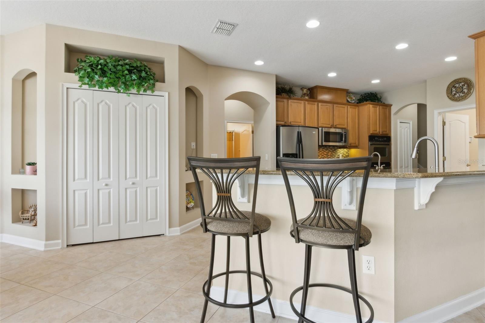 Image 21 of 78 For 724 Duff Dr  