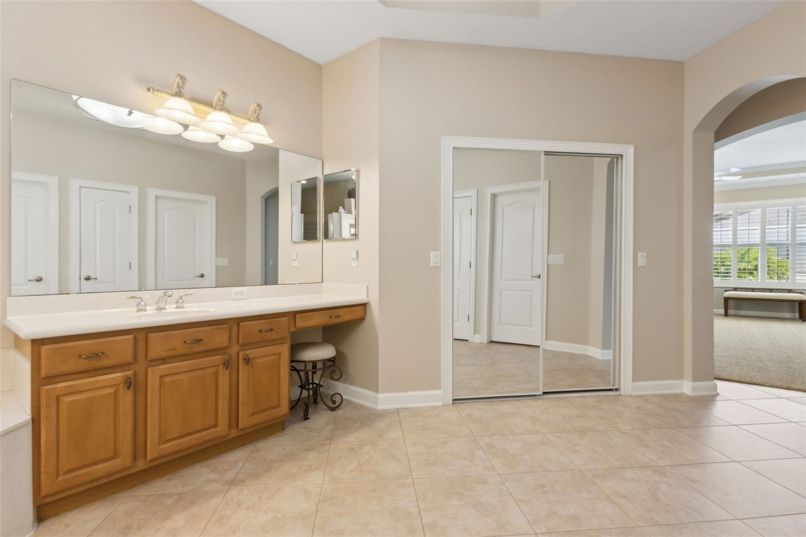 Image 39 of 78 For 724 Duff Dr  