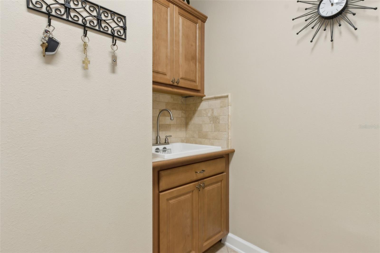 Image 60 of 78 For 724 Duff Dr  