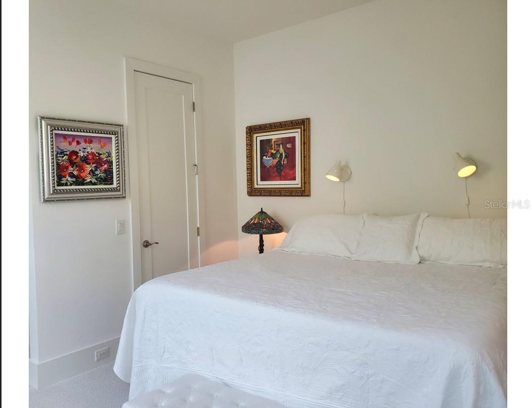 Image 3 of 13 For 14835 Dockside Lane