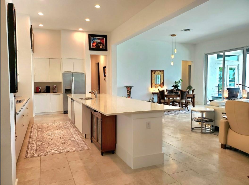 Image 8 of 13 For 14835 Dockside Lane