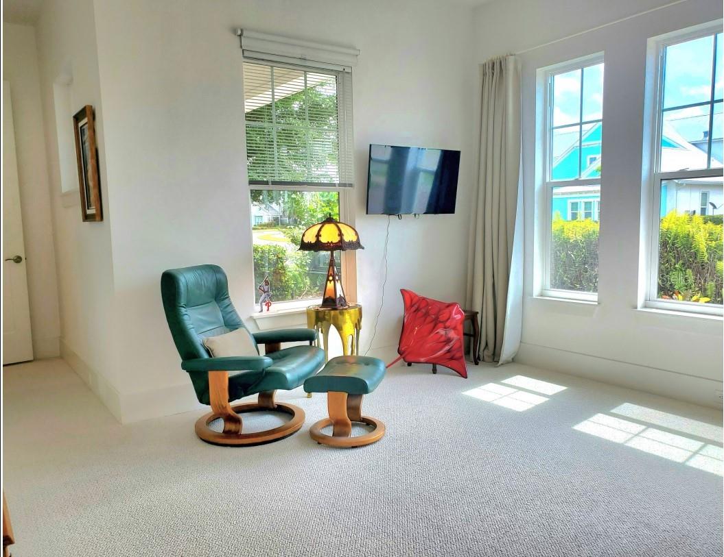 Image 9 of 13 For 14835 Dockside Lane