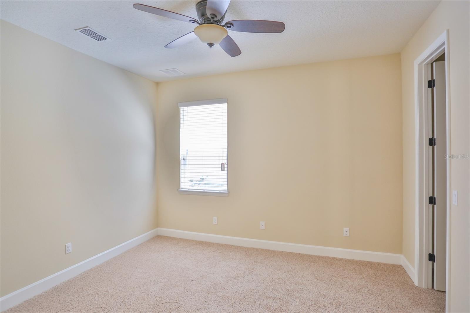Image 14 of 35 For 12124 Uleta Lane