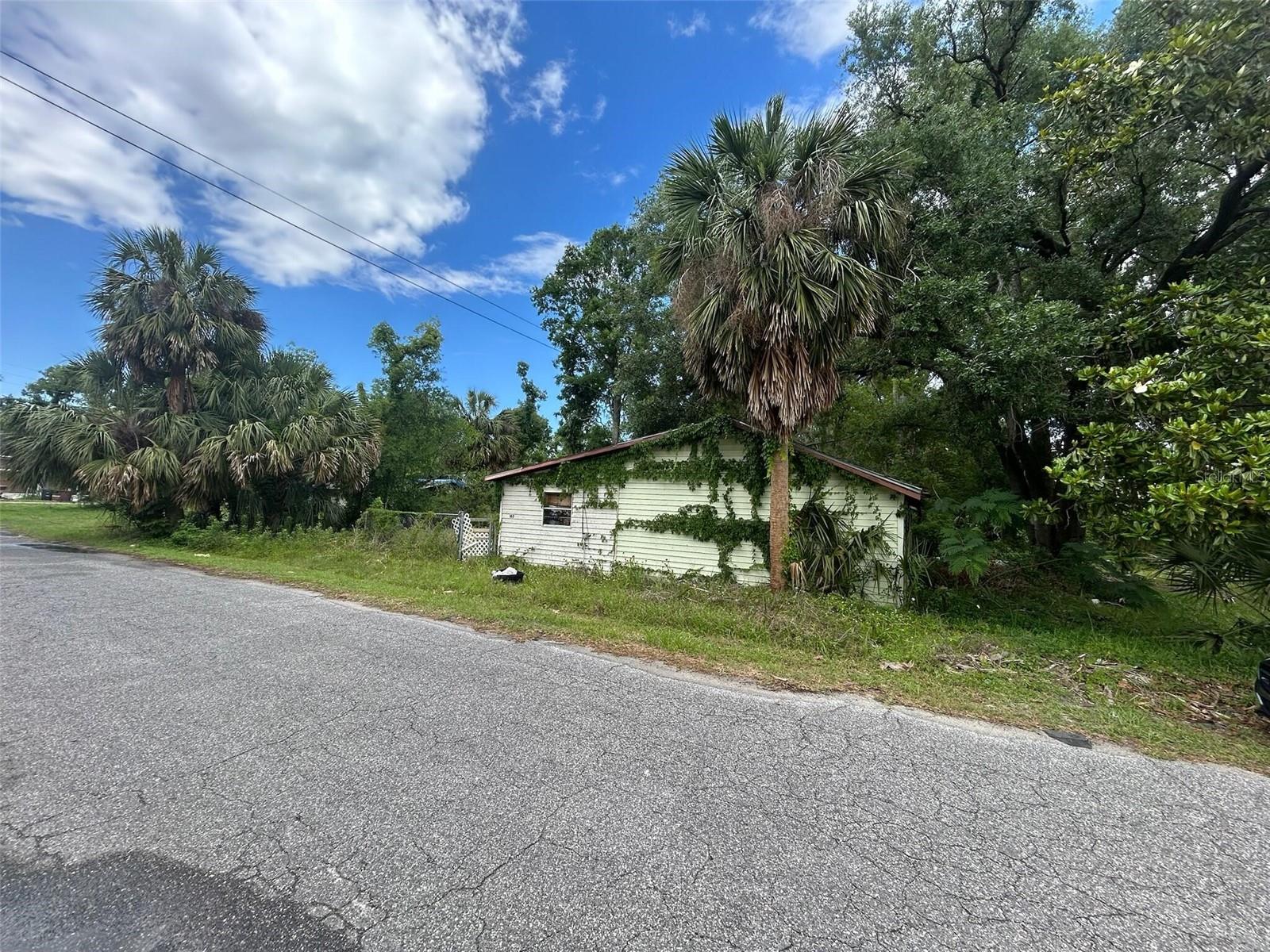Details for 101 Green Avenue Sw, LIVE OAK, FL 32064