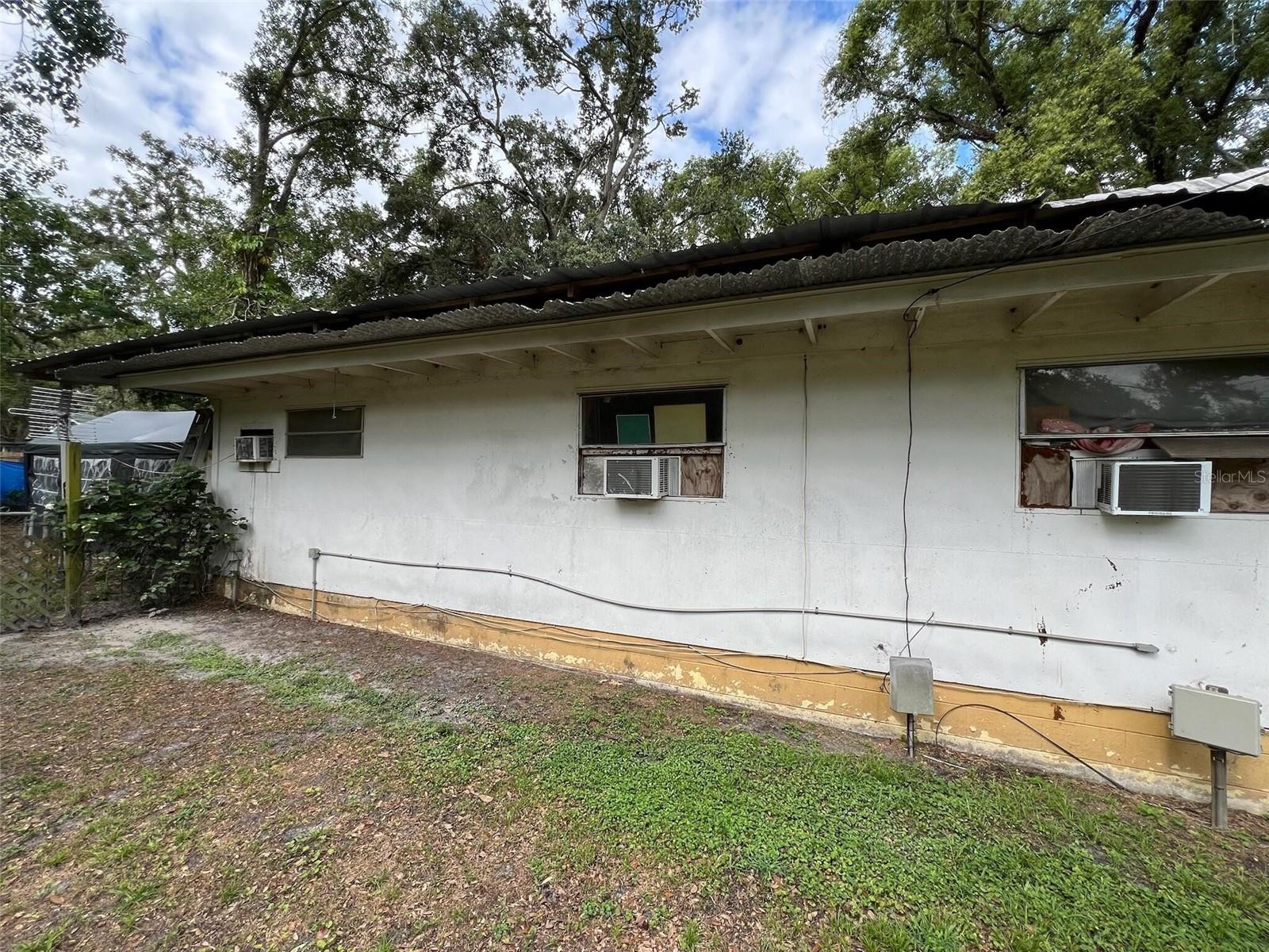 Image 4 of 14 For 10917 Old Hillsborough Avenue