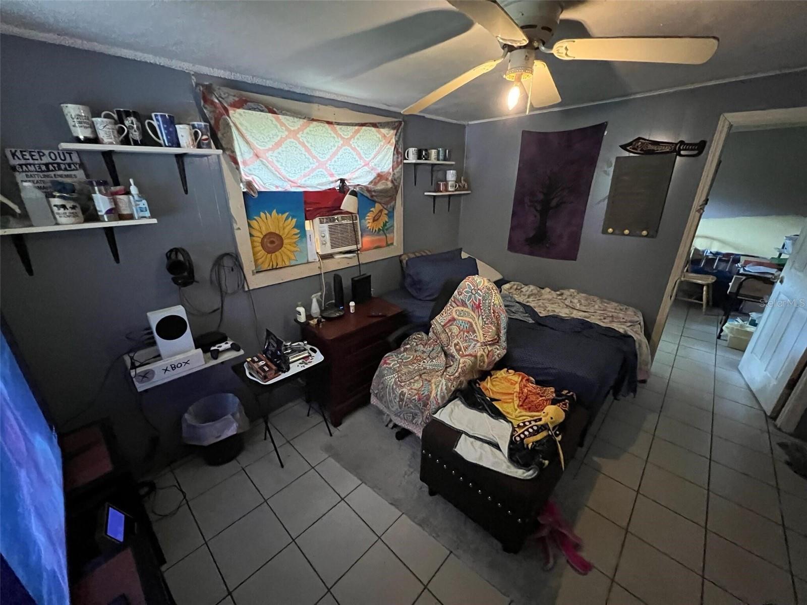 Image 8 of 14 For 10917 Old Hillsborough Avenue