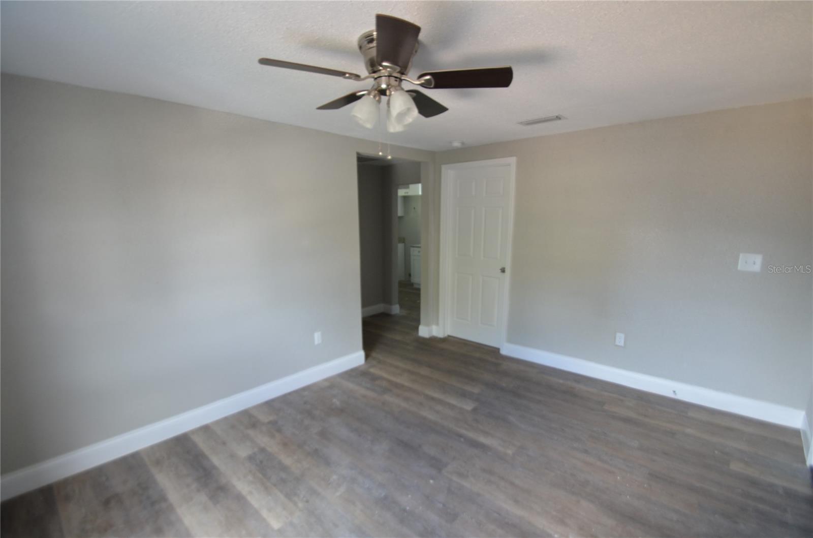 Image 11 of 22 For 1238 Conley Street