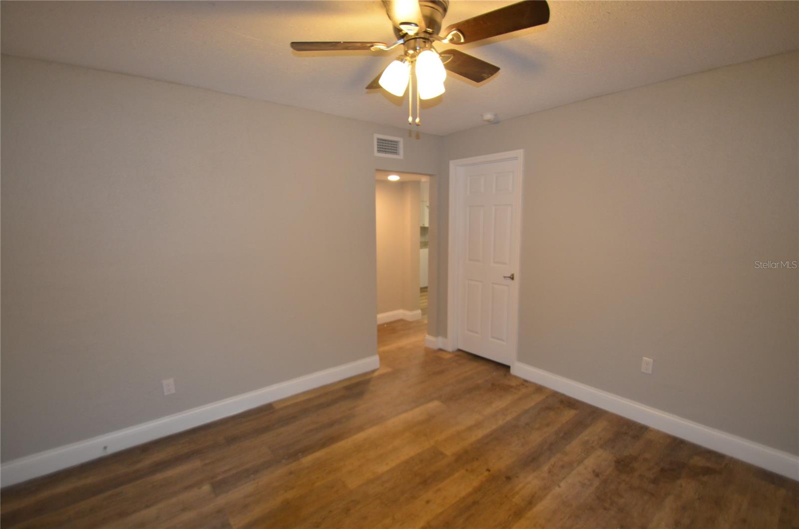 Image 3 of 22 For 1238 Conley Street