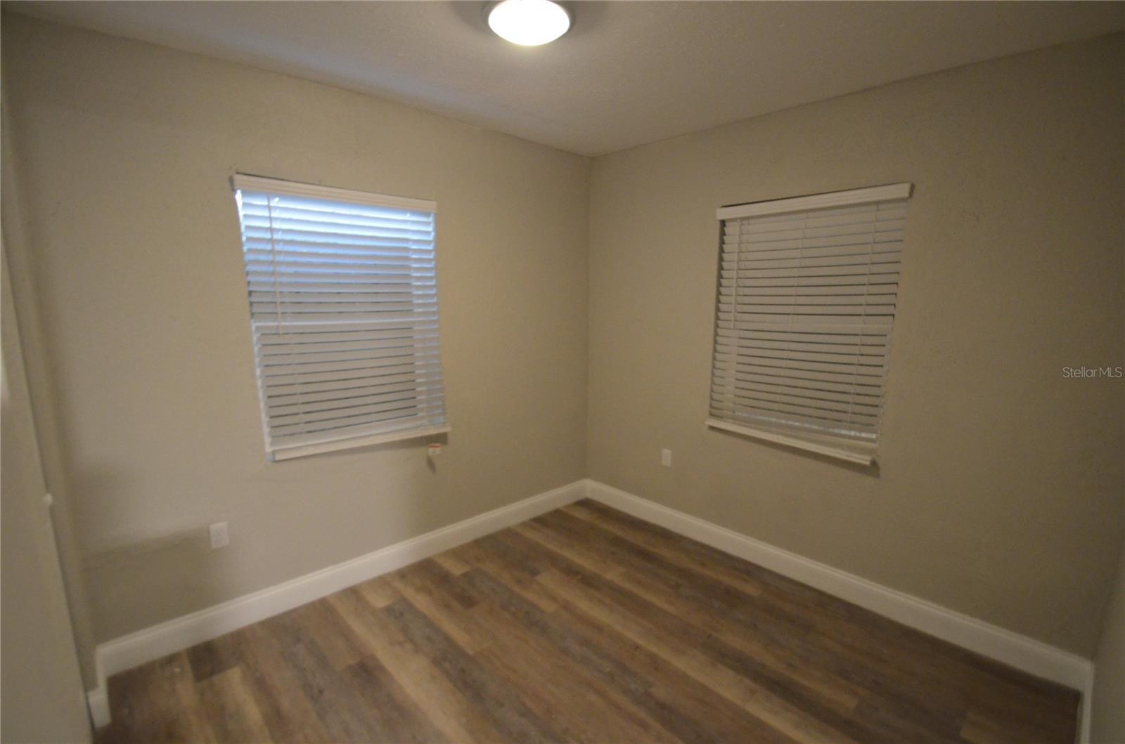 Image 7 of 22 For 1238 Conley Street