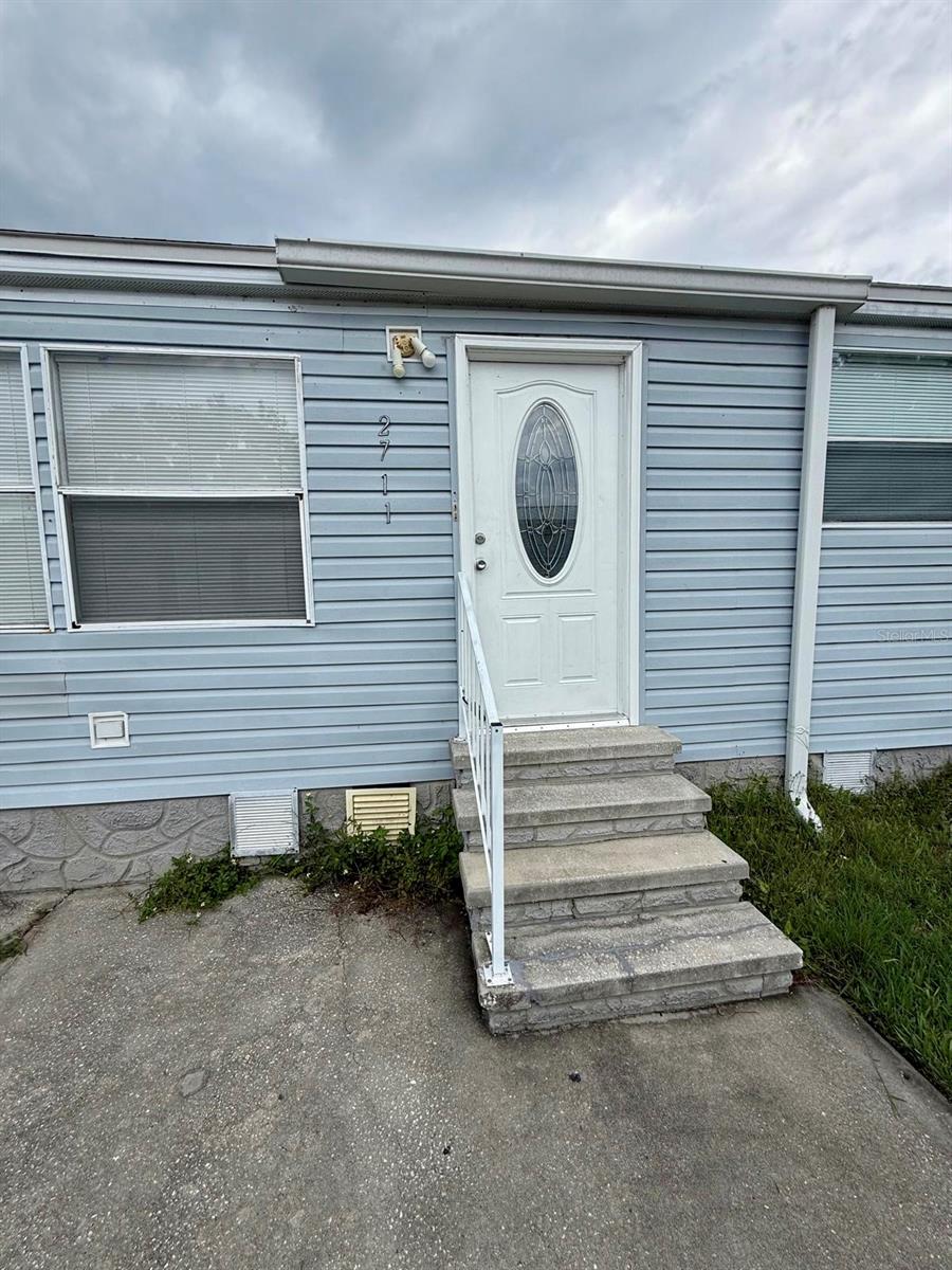 Image 2 of 27 For 2711 Cranmoor Drive