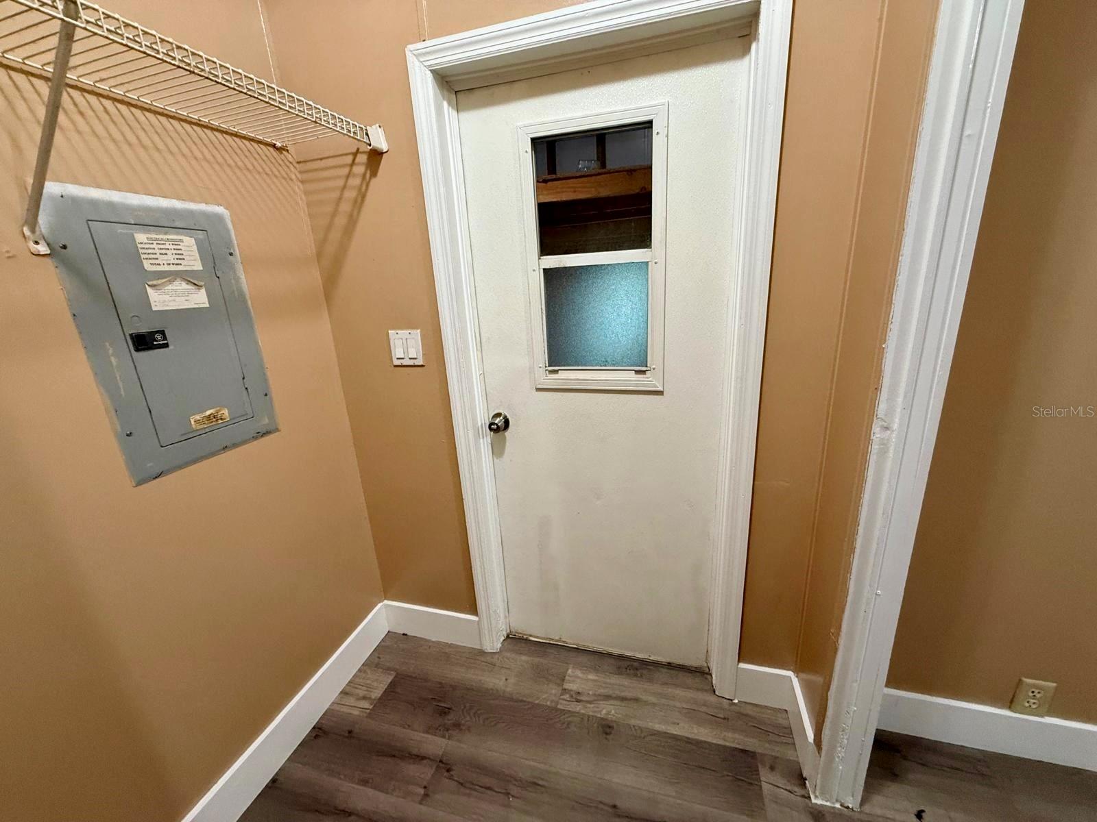 Image 22 of 27 For 2711 Cranmoor Drive