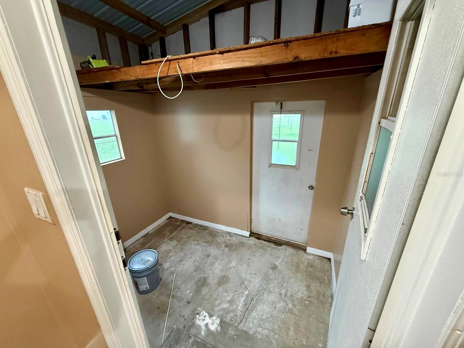 Image 23 of 27 For 2711 Cranmoor Drive