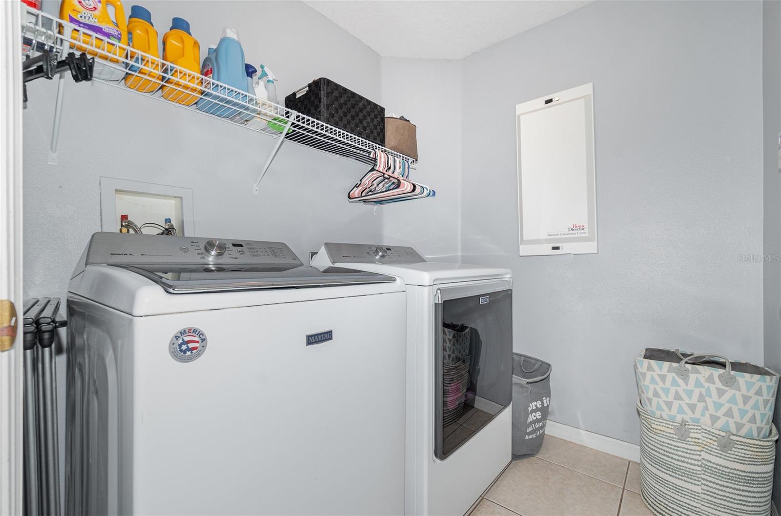 Listing photo id 16 for 637 Blenheim Loop