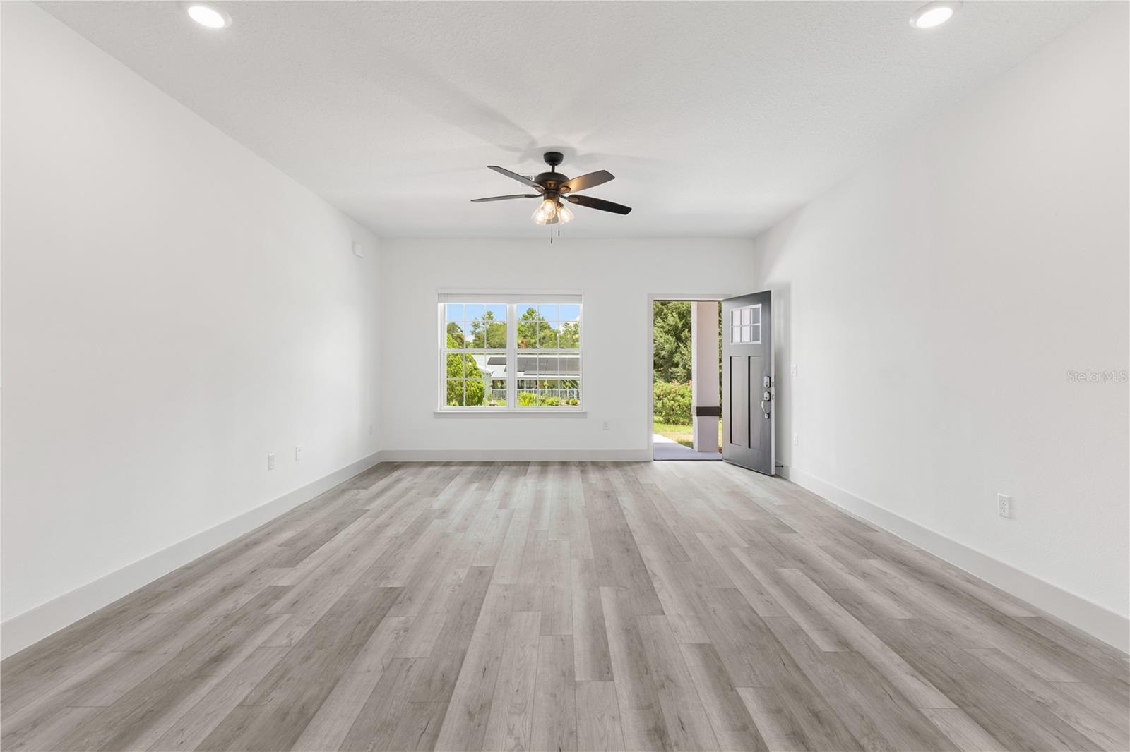 Image 2 of 30 For 15090 63rd Court Road