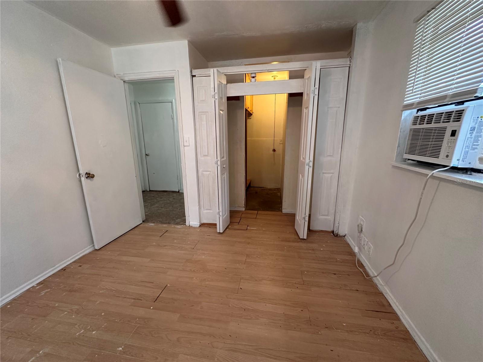 Image 16 of 26 For 2829 Sanford Avenue