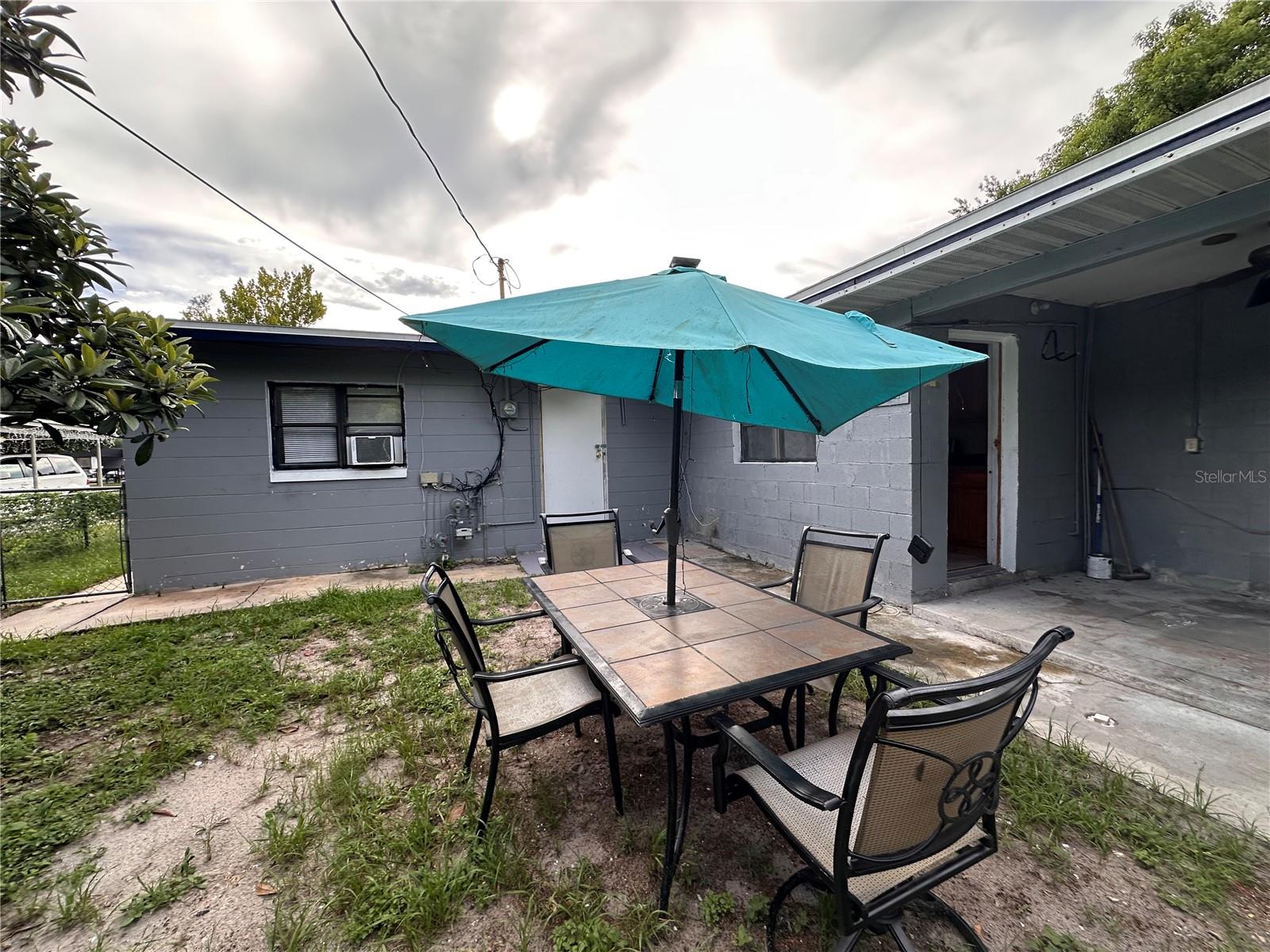 Image 18 of 26 For 2829 Sanford Avenue