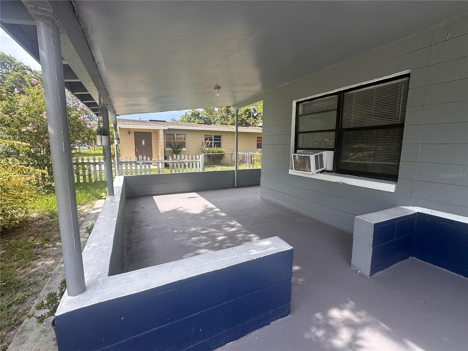 Image 3 of 26 For 2829 Sanford Avenue