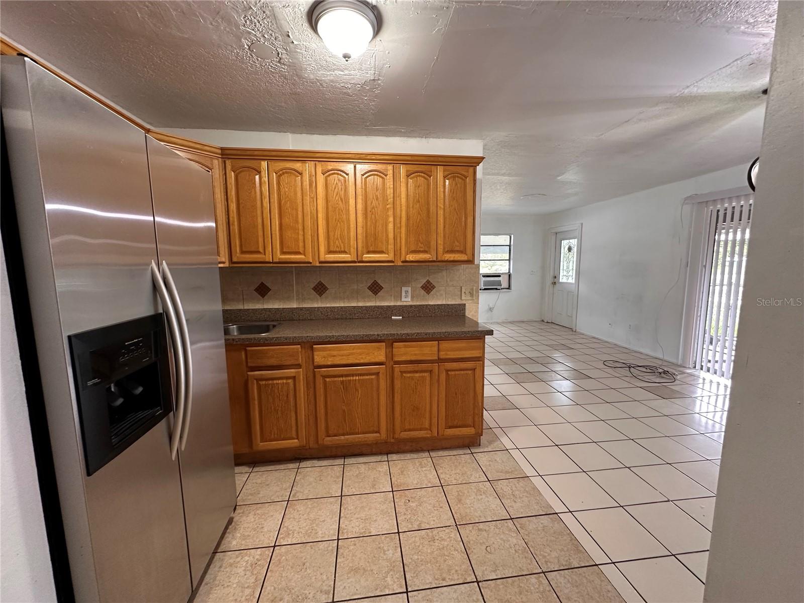 Image 6 of 26 For 2829 Sanford Avenue