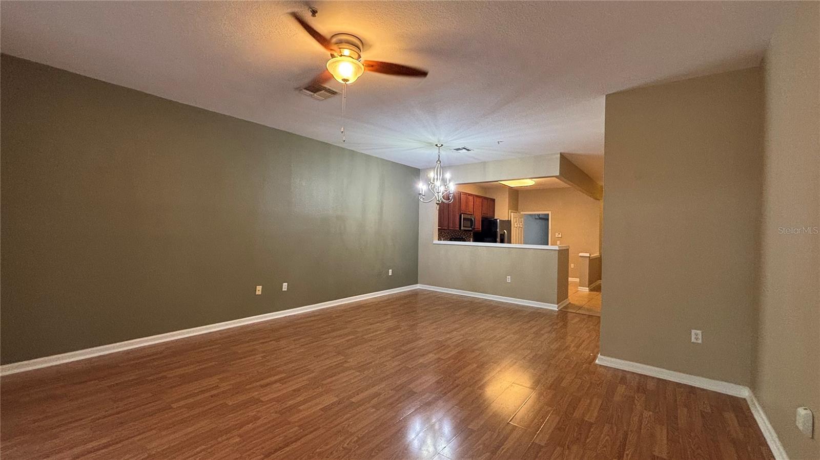 Image 13 of 36 For 6845 Slaven Drive