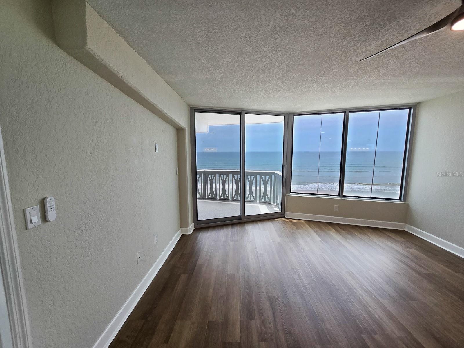 Image 12 of 35 For 1133 Ocean Shore Boulevard 606