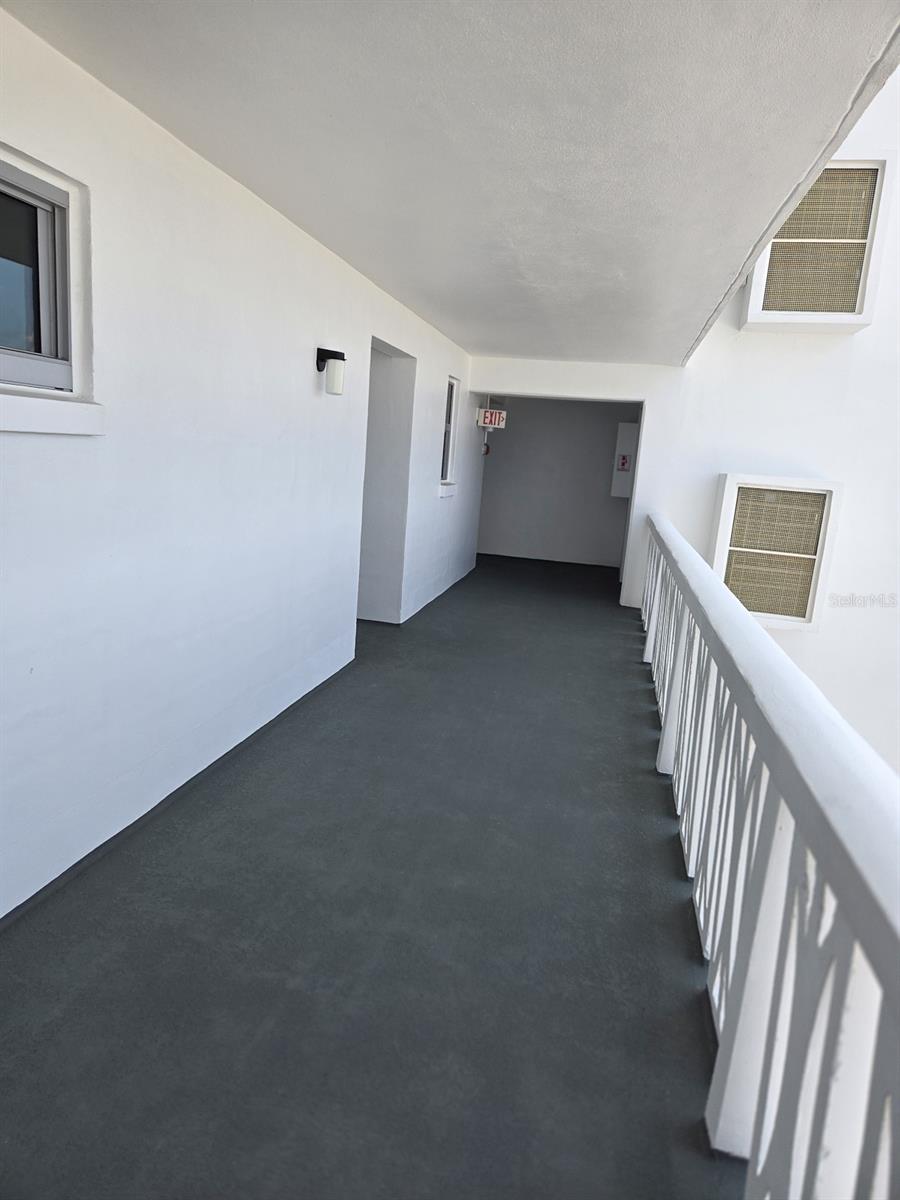 Image 30 of 35 For 1133 Ocean Shore Boulevard 606
