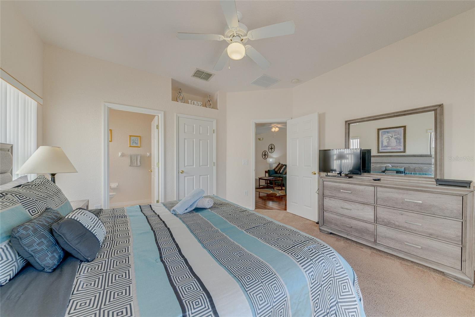 Image 17 of 44 For 446 Summer Place Loop