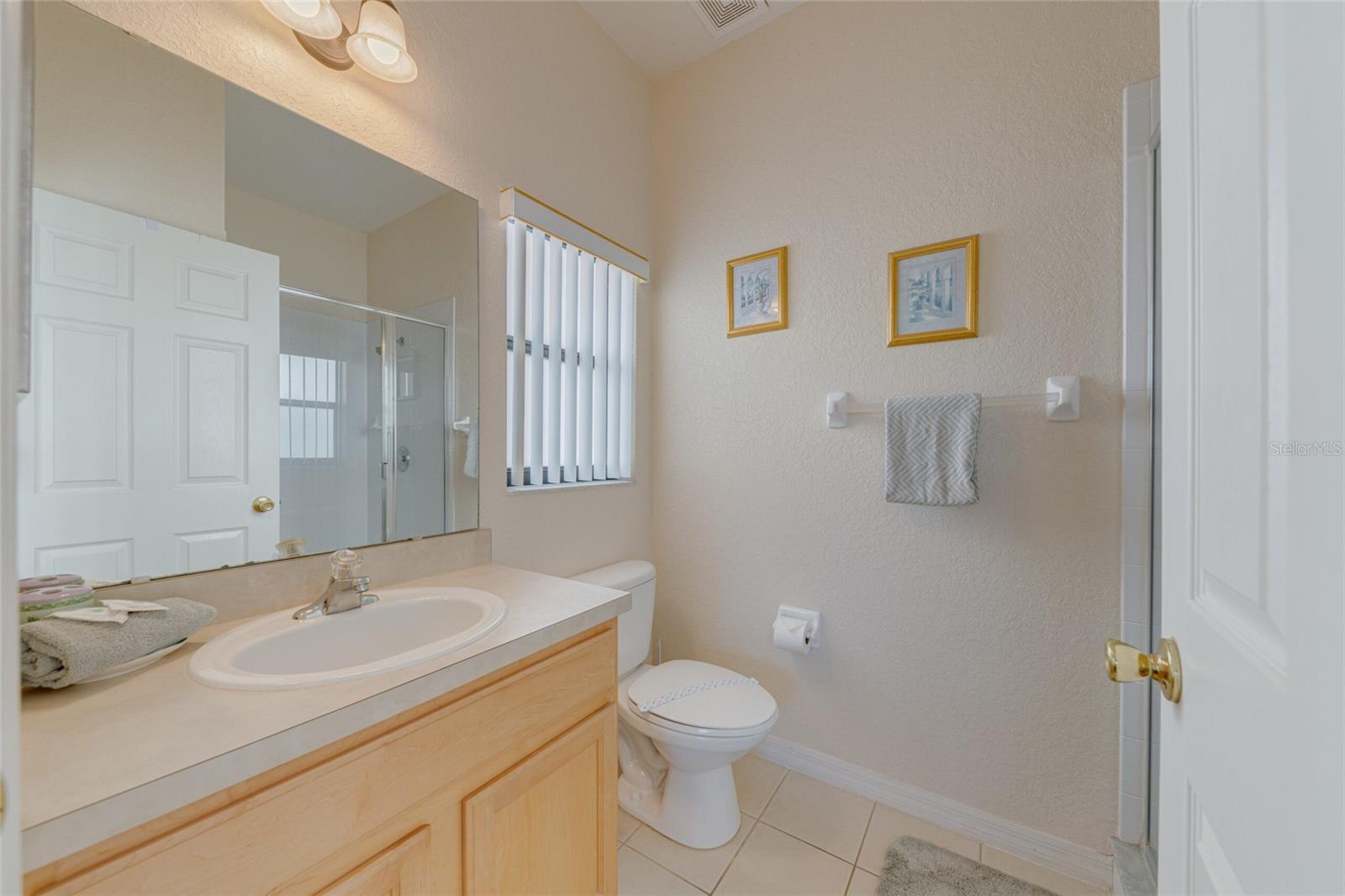 Image 21 of 44 For 446 Summer Place Loop