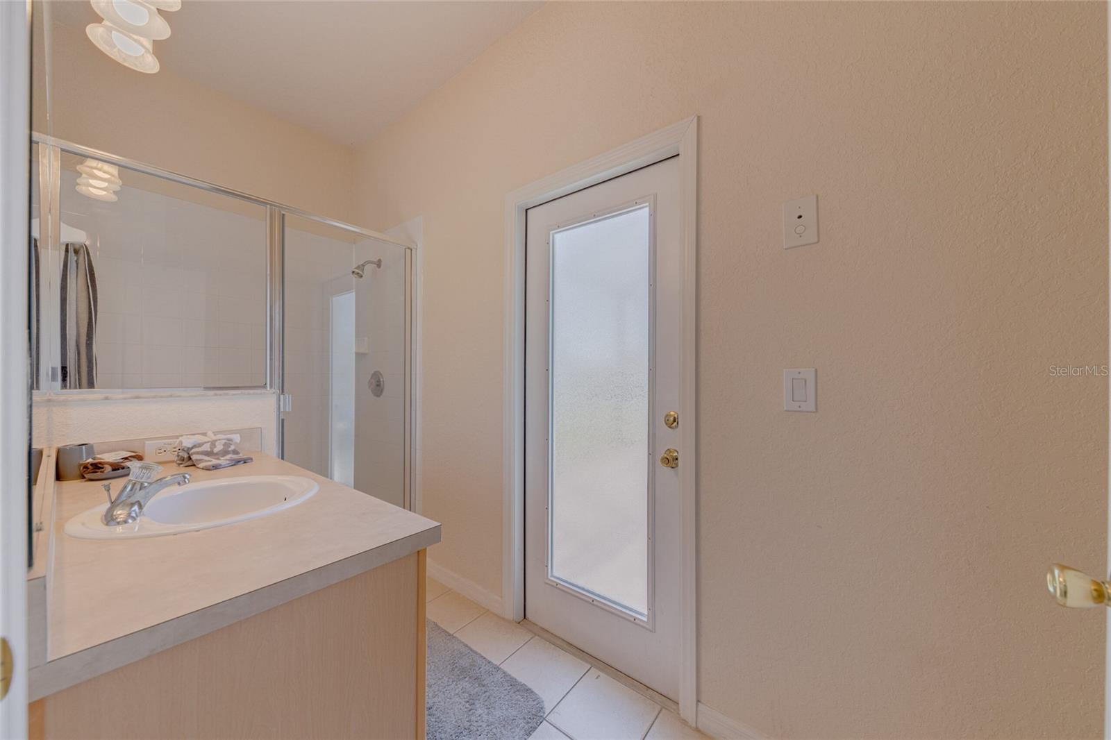 Image 22 of 44 For 446 Summer Place Loop