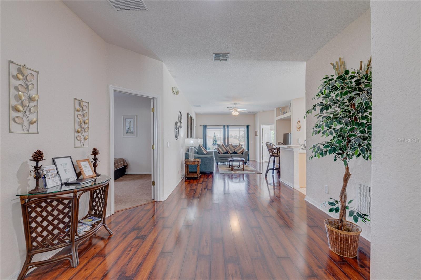 Image 9 of 44 For 446 Summer Place Loop