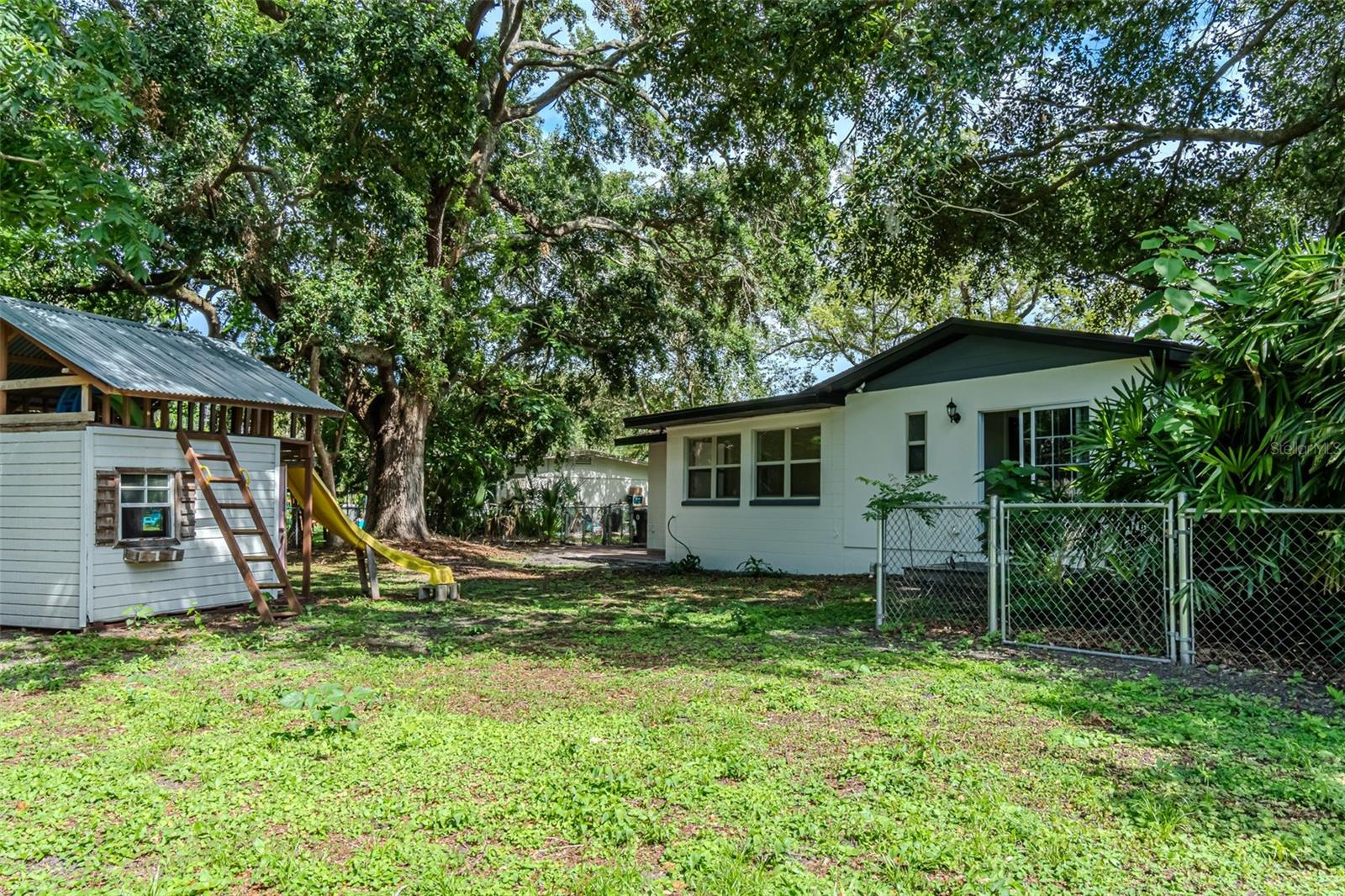 Image 38 of 44 For 409 Gulley Avenue